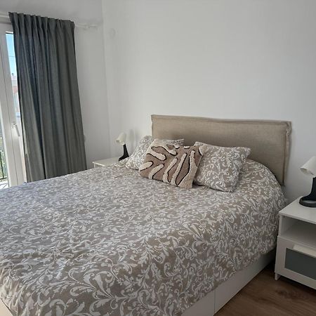 Piso Nuevo Primera Linea A Pie De Playa Denia Exteriör bild