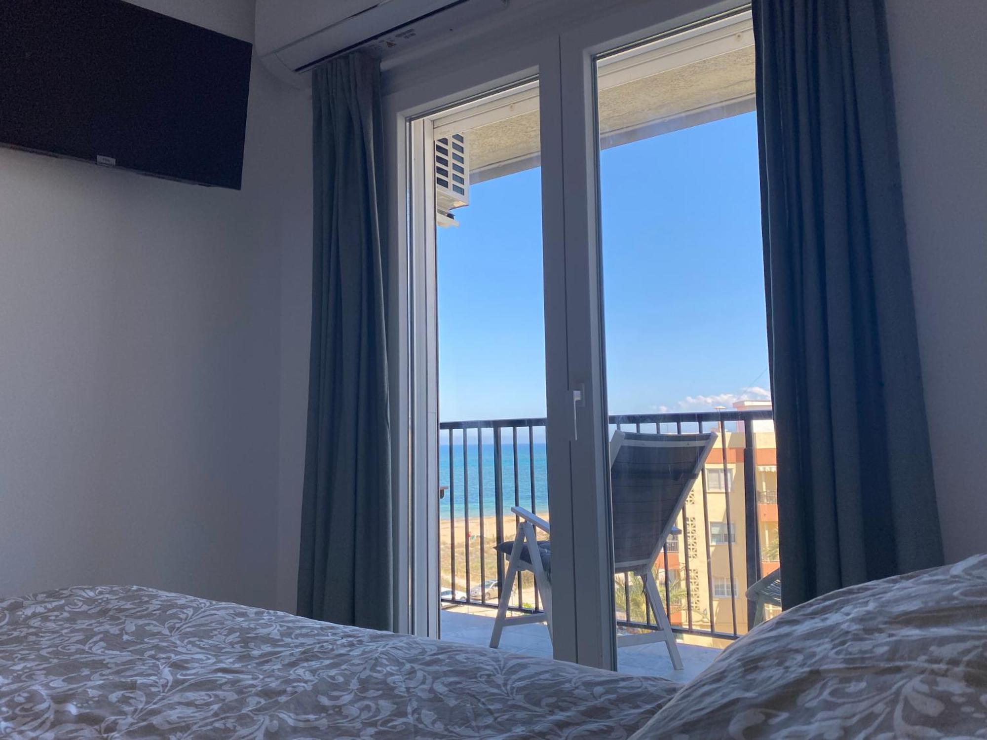 Piso Nuevo Primera Linea A Pie De Playa Denia Exteriör bild